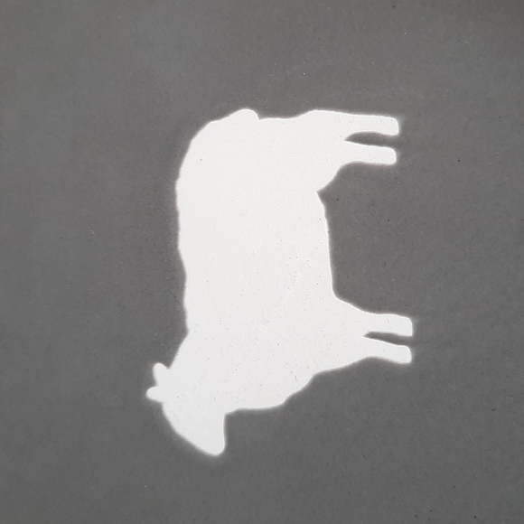 Stoneware Spoon Rest White Sheep Gray Country Kitchen Urban Farm - Picture 4 of 4